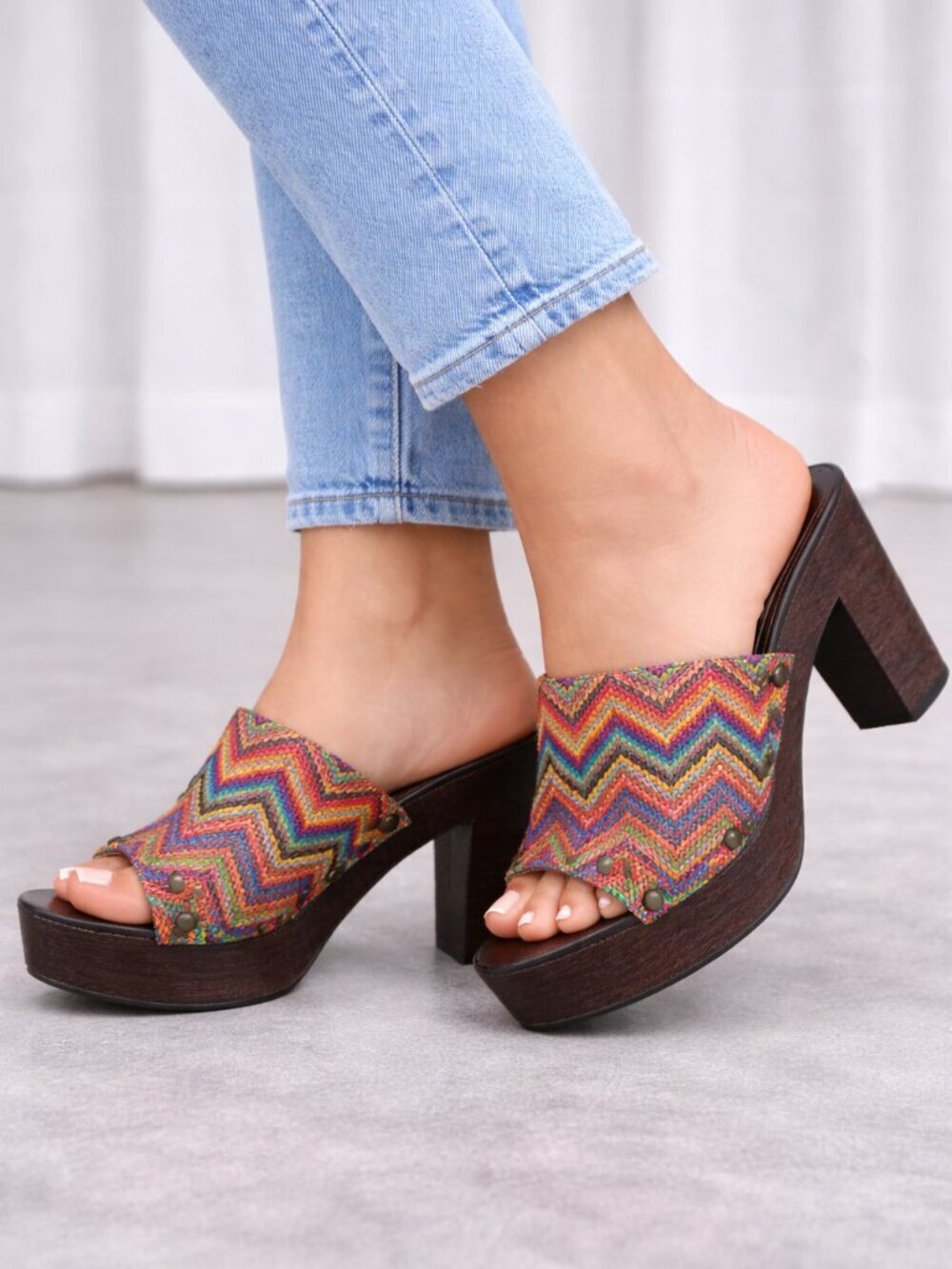 Jeffrey Campbell Women Multicolor Zigzag Platform Mule Heels Size 7M